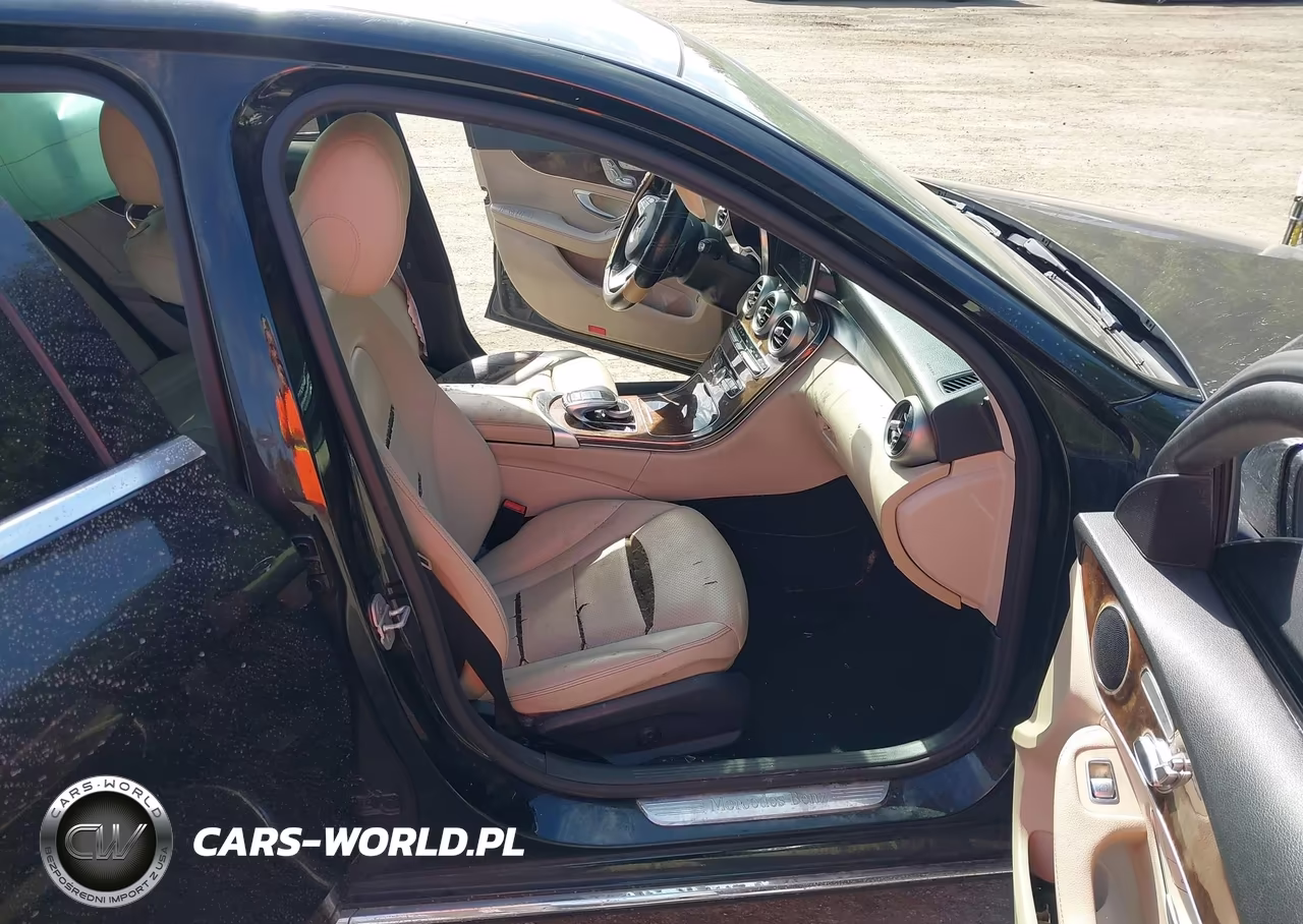 2015 Mercedes-Benz C 300 VIN:55SWF4JB2FU079230 - 5