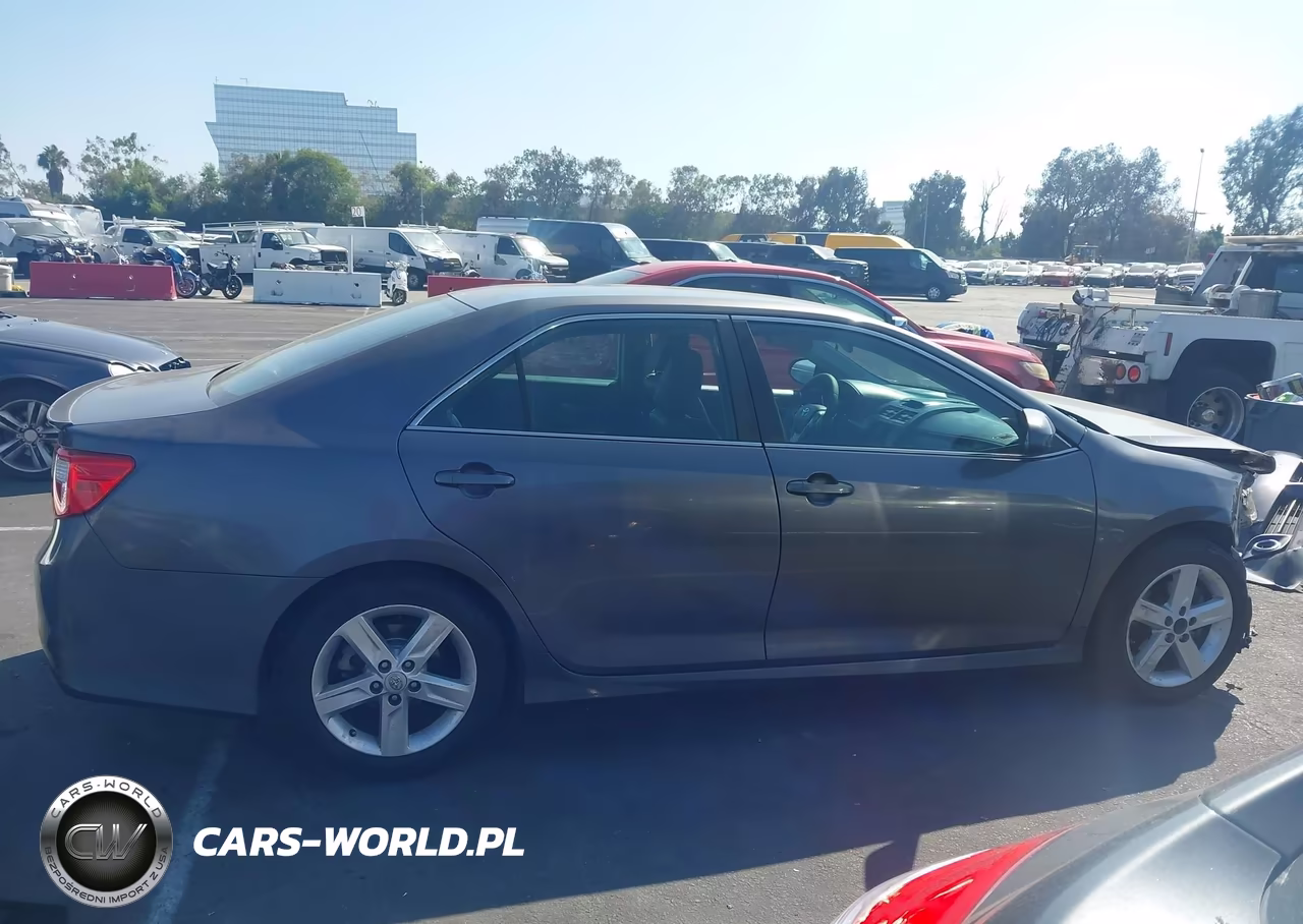 2014 Toyota Camry Se VIN:4T1BF1FK0EU467274 - 14
