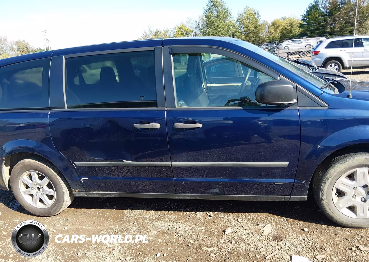 2013 Dodge Grand Caravan American Value Pkg VIN:2C4RDGBG1DR593295 - 14