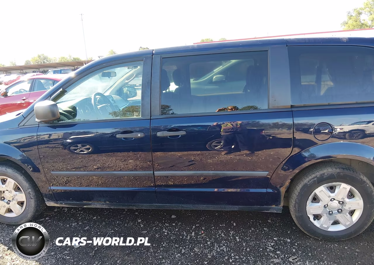 2013 Dodge Grand Caravan American Value Pkg VIN:2C4RDGBG1DR593295 - 15