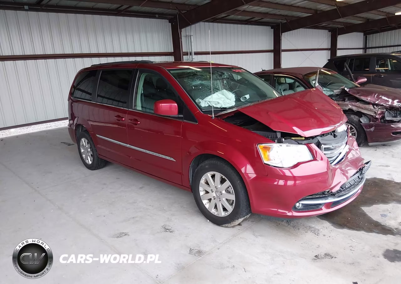 2016 Chrysler Town & Country Touring