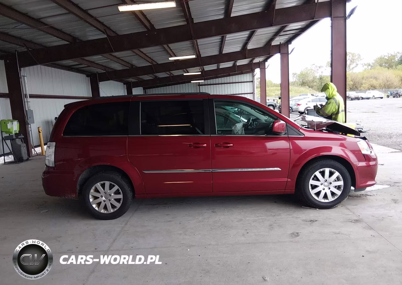 2016 Chrysler Town & Country Touring VIN:2C4RC1BG7GR148273 - 13