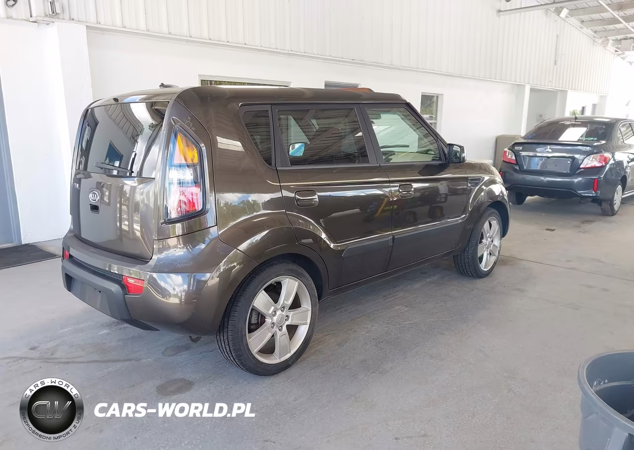 2010 Kia Soul ! VIN:KNDJT2A20A7099791 - 4