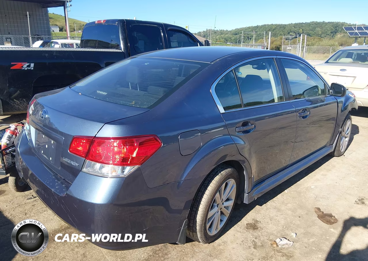 2014 Subaru Legacy 2.5I VIN:4S3BMCA68E3017412 - 4