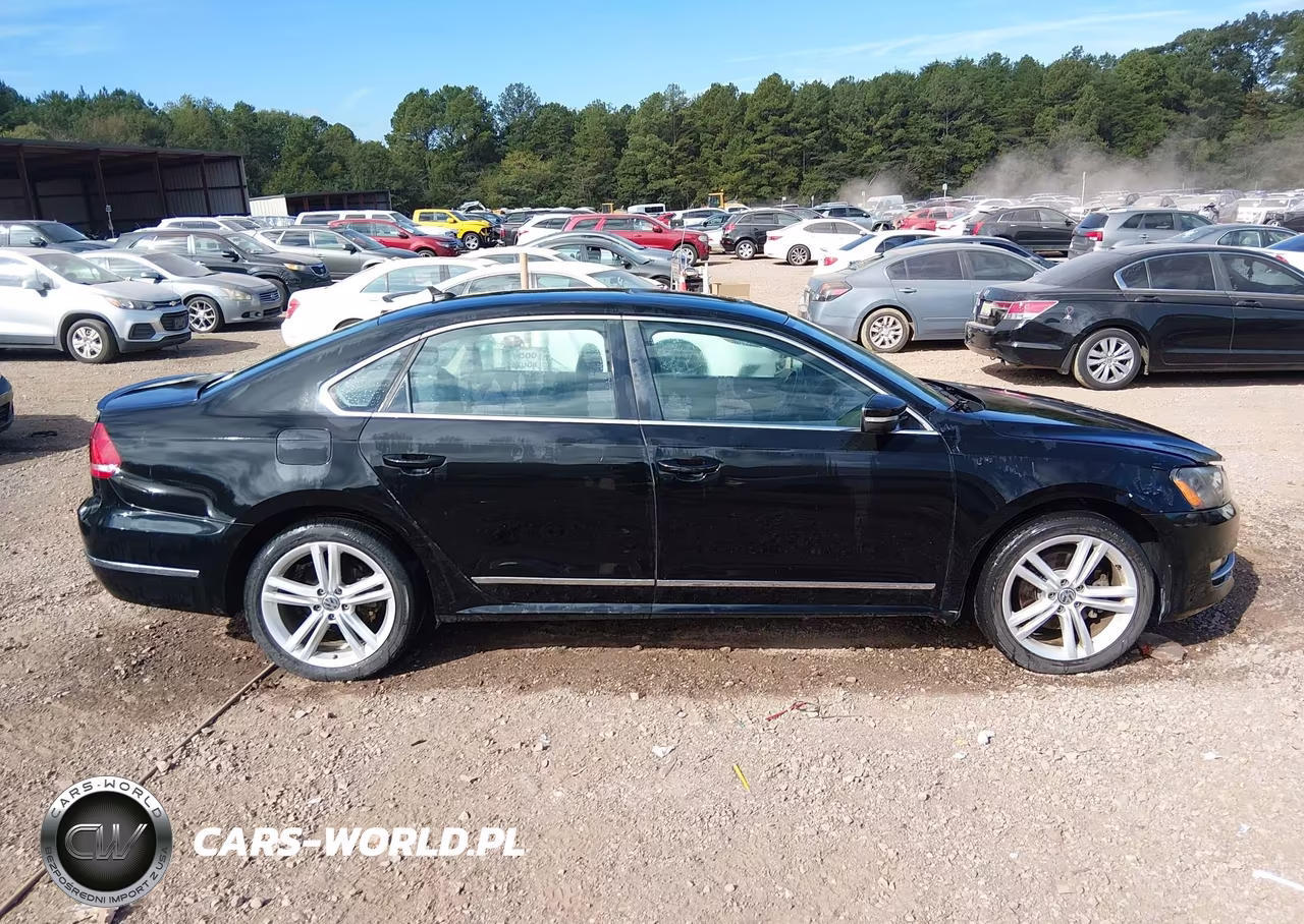 2014 Volkswagen Passat 1.8T Sel Premium VIN:1VWCS7A32EC025588 - 13