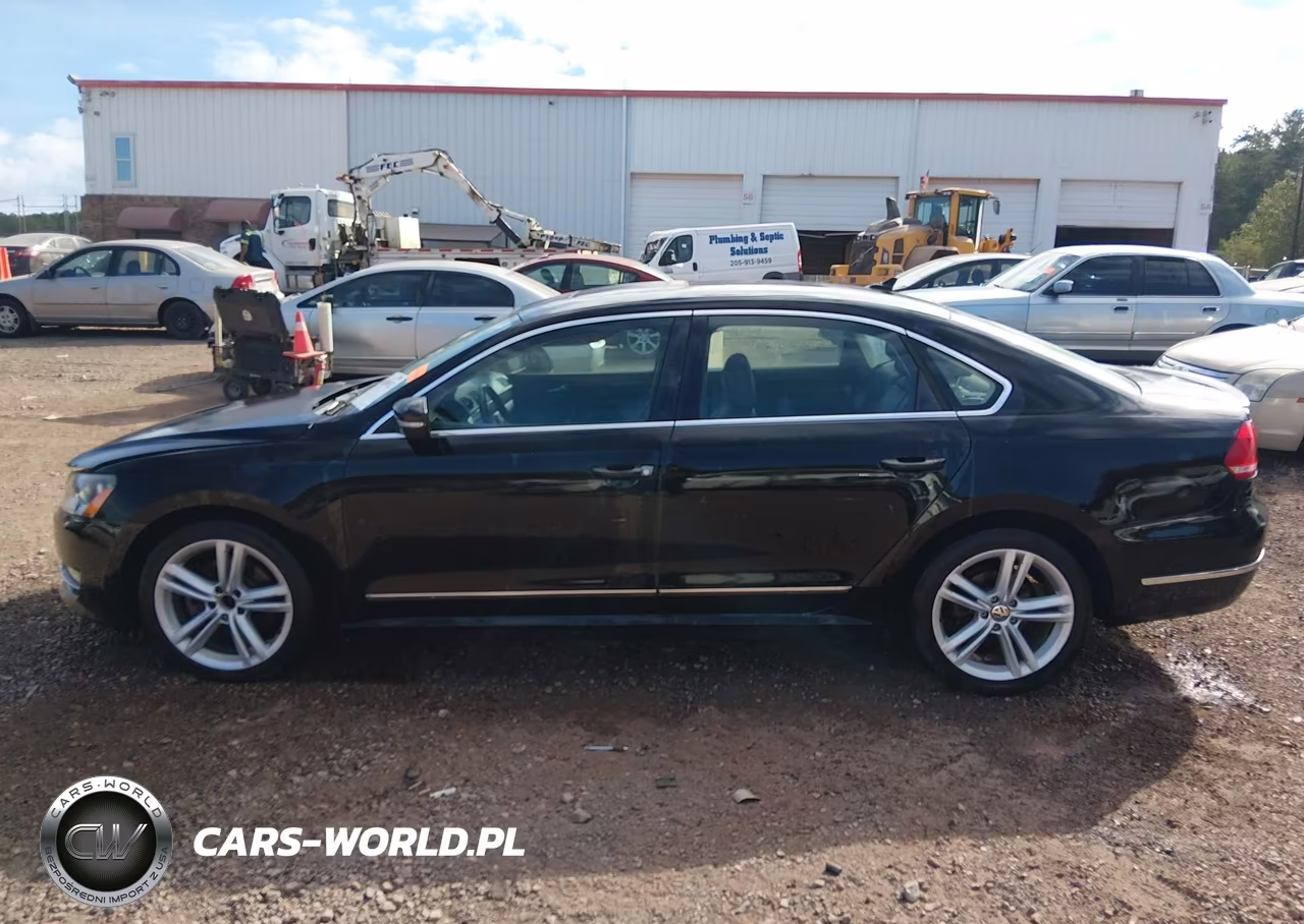 2014 Volkswagen Passat 1.8T Sel Premium VIN:1VWCS7A32EC025588 - 14