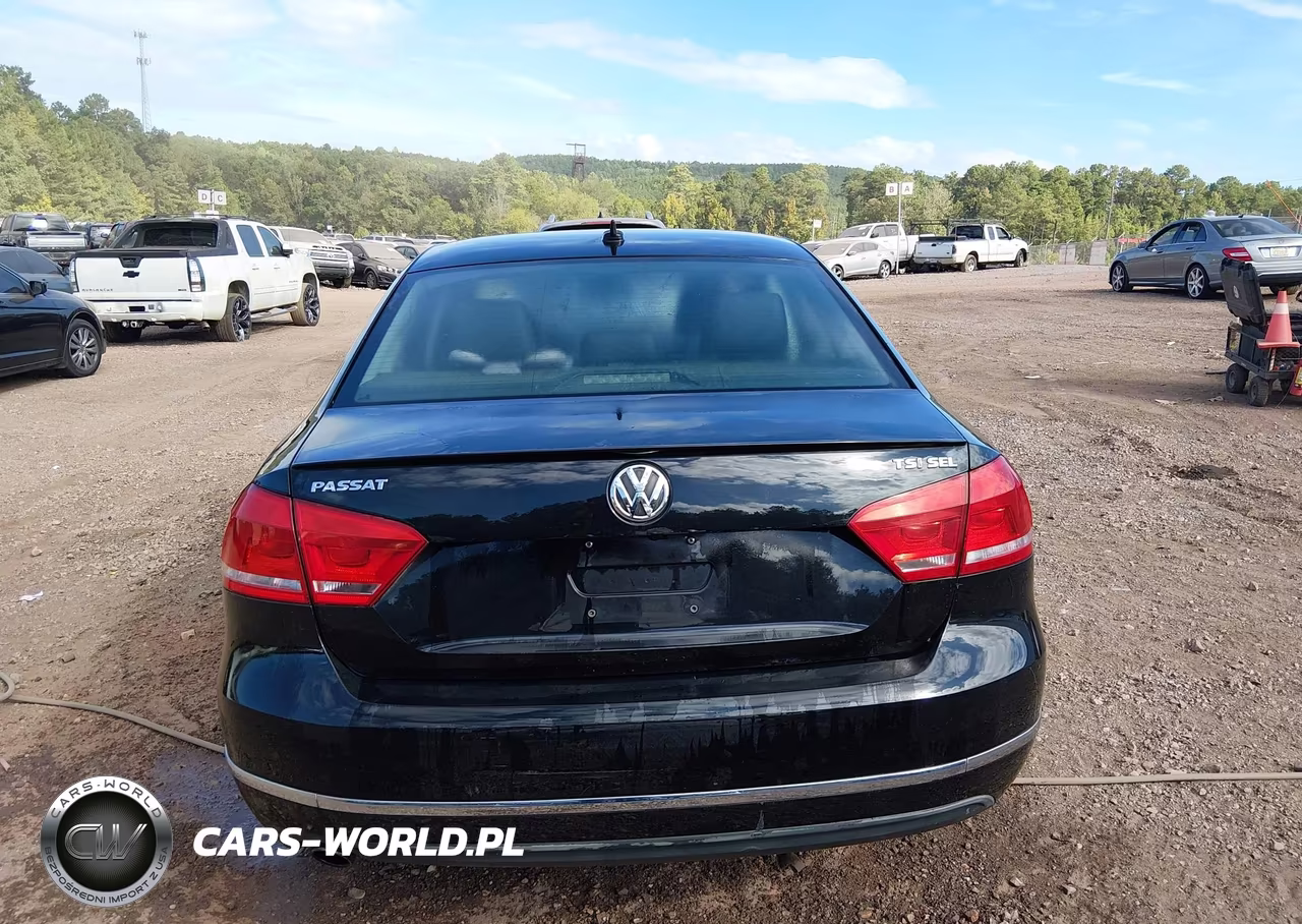 2014 Volkswagen Passat 1.8T Sel Premium VIN:1VWCS7A32EC025588 - 16