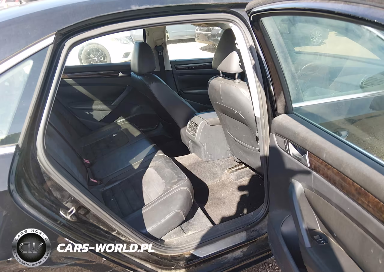 2014 Volkswagen Passat 1.8T Sel Premium VIN:1VWCS7A32EC025588 - 8
