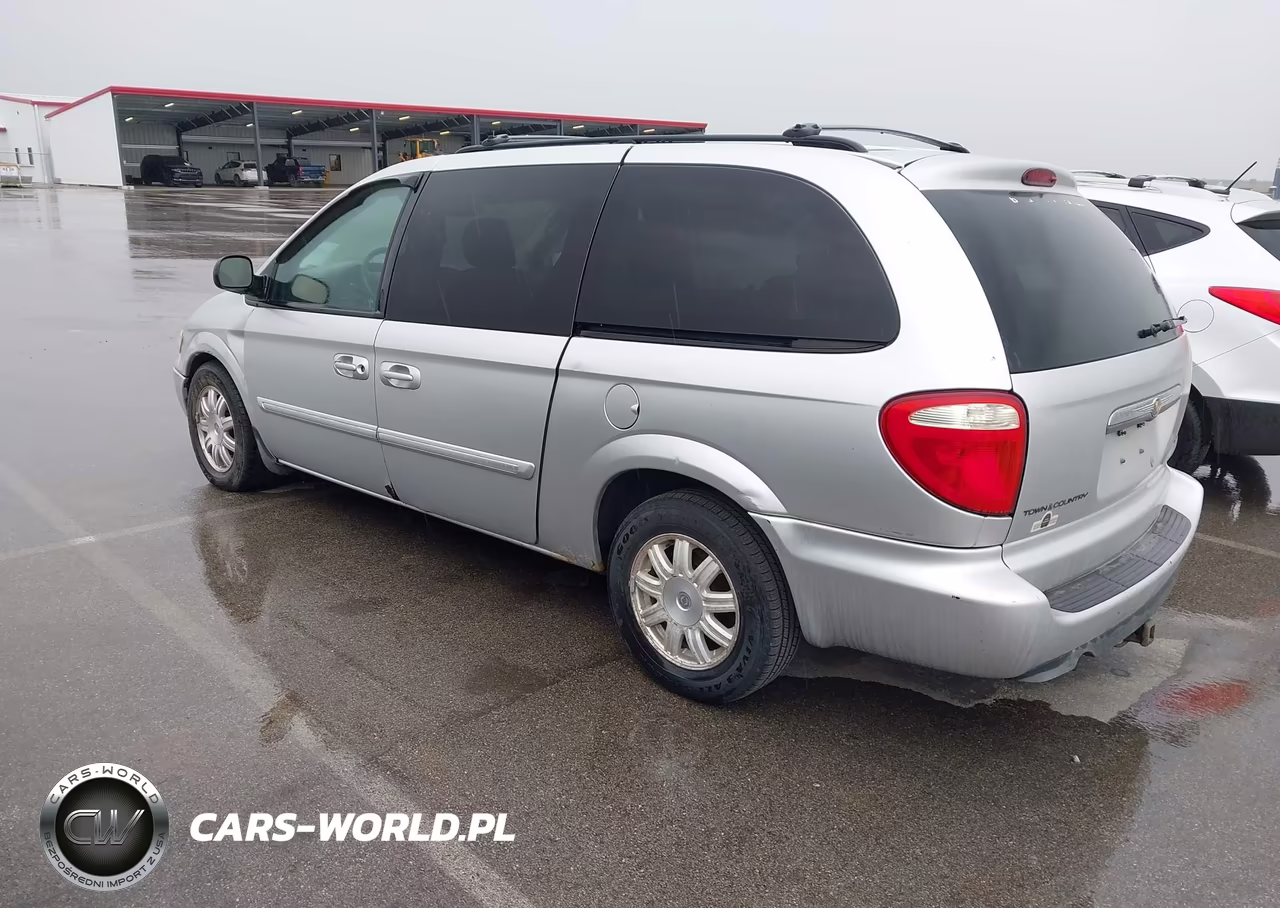 2006 Chrysler Town & Country Touring VIN:2A4GP54L66R824864 - 3