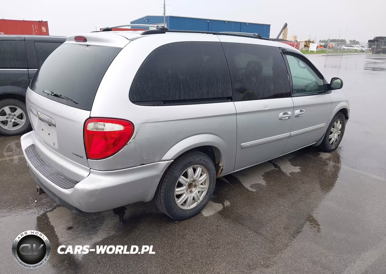 2006 Chrysler Town & Country Touring VIN:2A4GP54L66R824864 - 4
