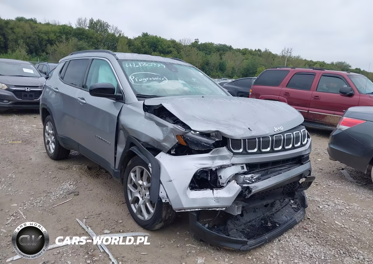 2022 Jeep Compass Latitude Lux 4X4