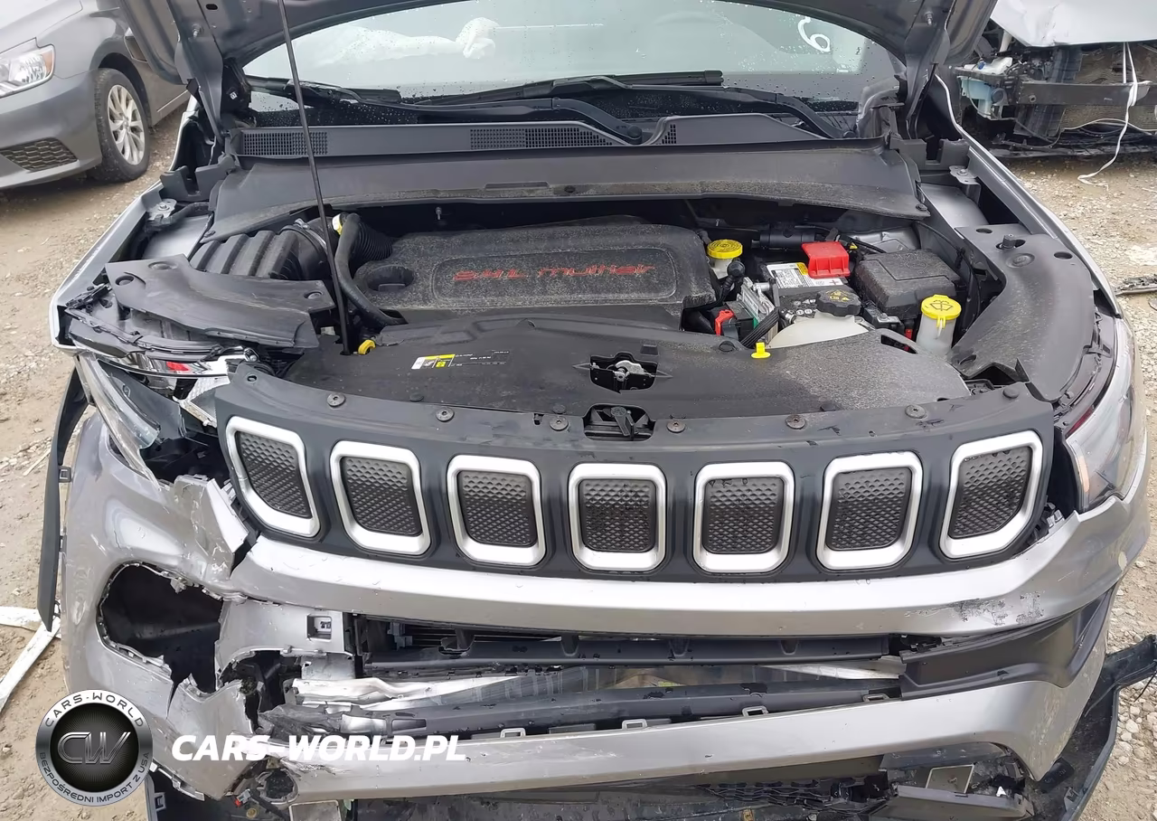 2022 Jeep Compass Latitude Lux 4X4 VIN:3C4NJDFB8NT118276 - 10