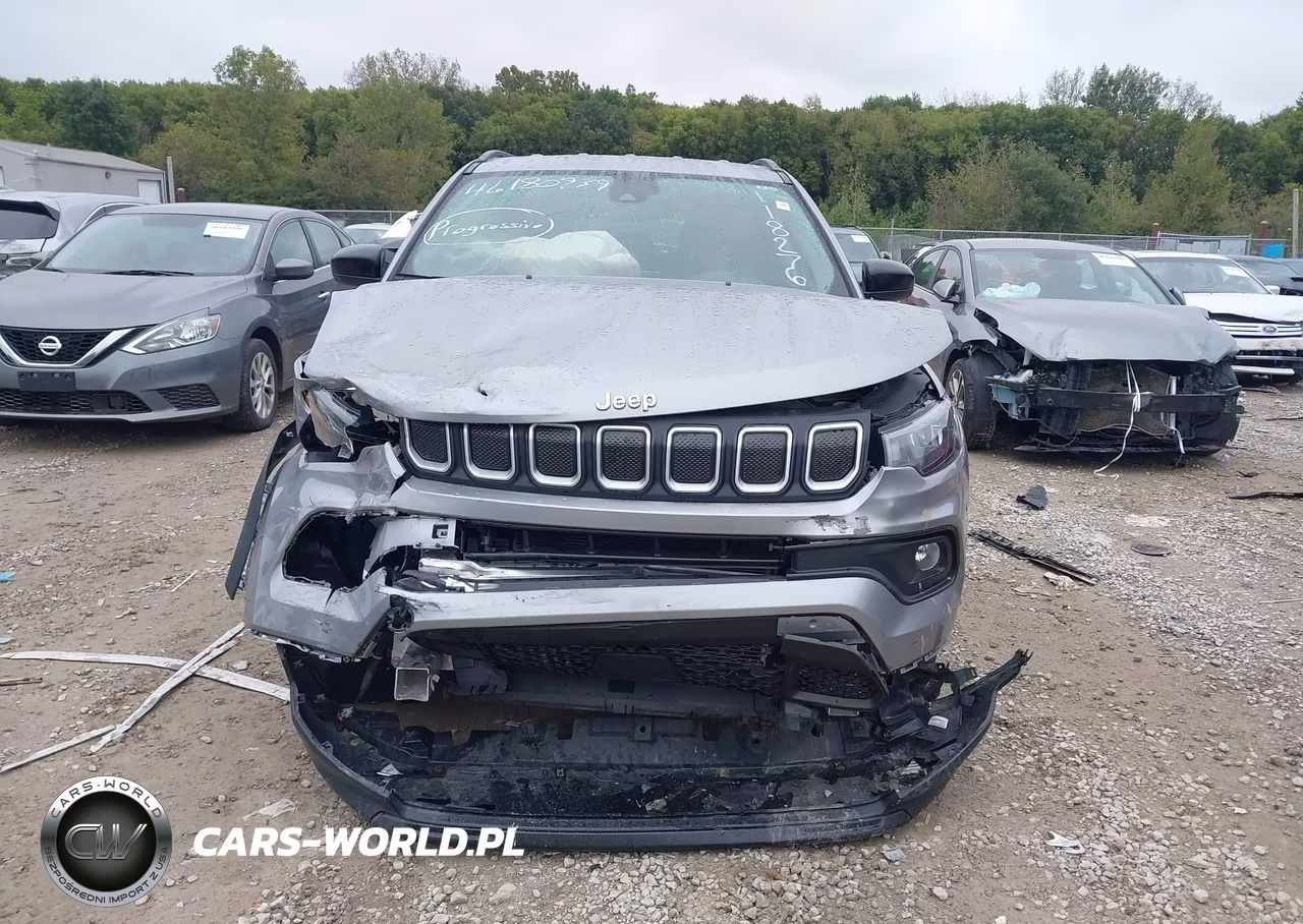 2022 Jeep Compass Latitude Lux 4X4 VIN:3C4NJDFB8NT118276 - 12