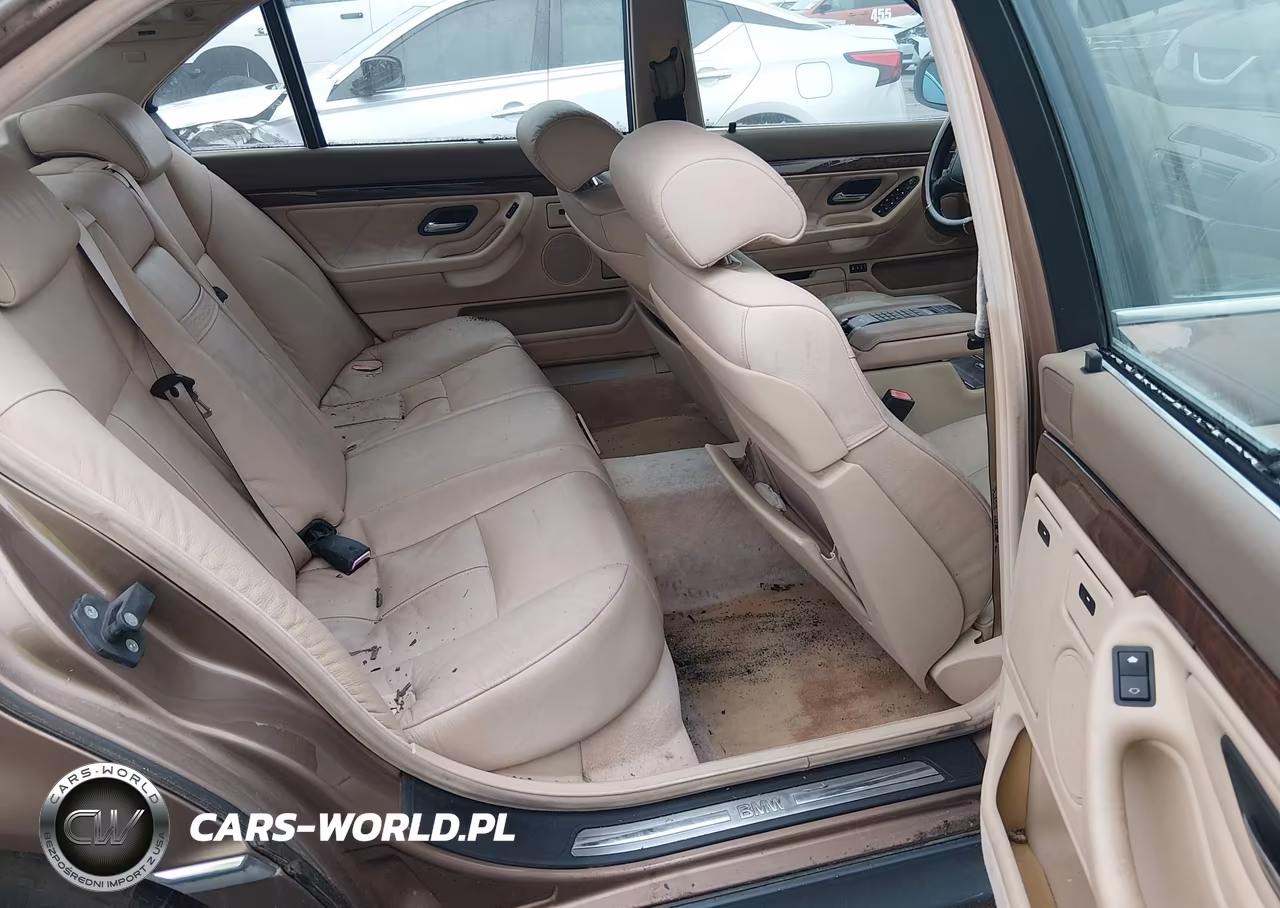 2000 BMW 740Il VIN:WBAGH8340YDP15527 - 8