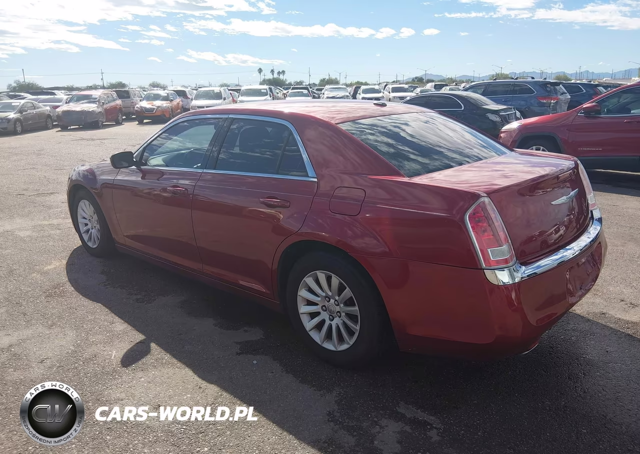 2013 Chrysler 300 Motown VIN:2C3CCAAG6DH553053 - 3