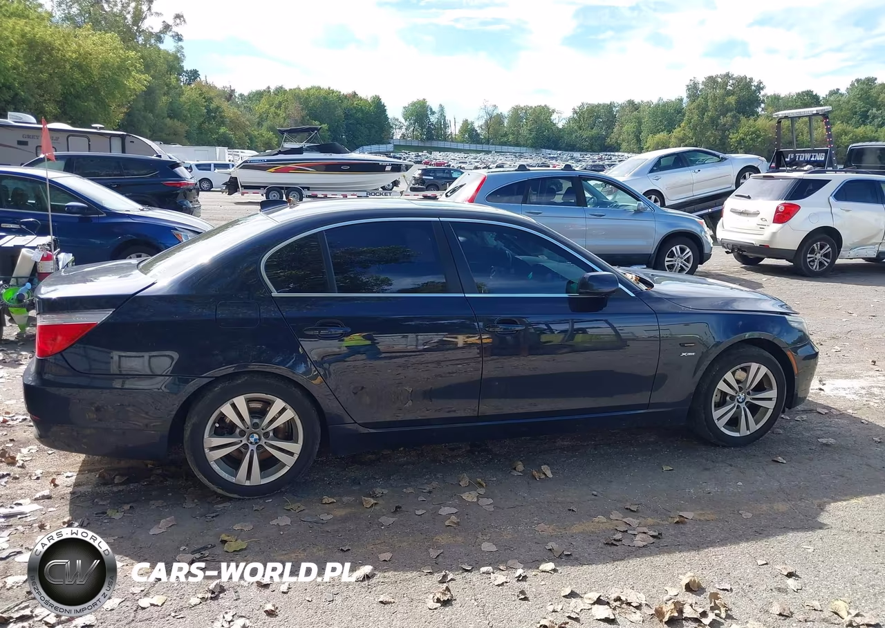 2009 BMW 528I xDrive VIN:WBANV13579C152841 - 13