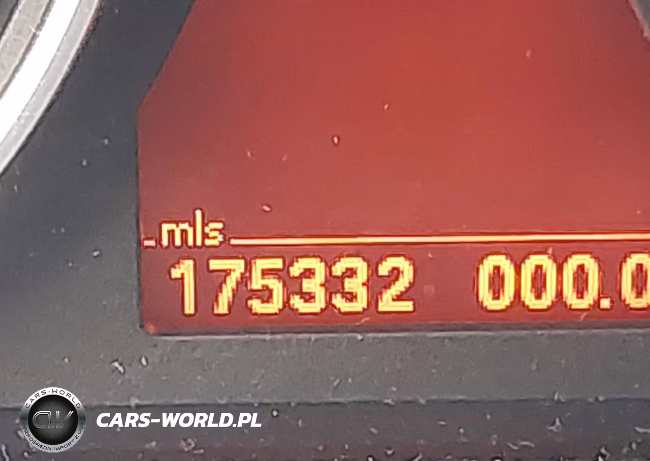 2009 BMW 528I xDrive VIN:WBANV13579C152841 - 15
