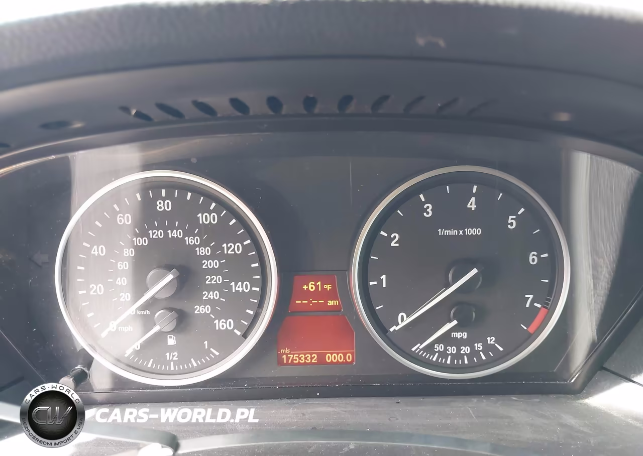 2009 BMW 528I xDrive VIN:WBANV13579C152841 - 7