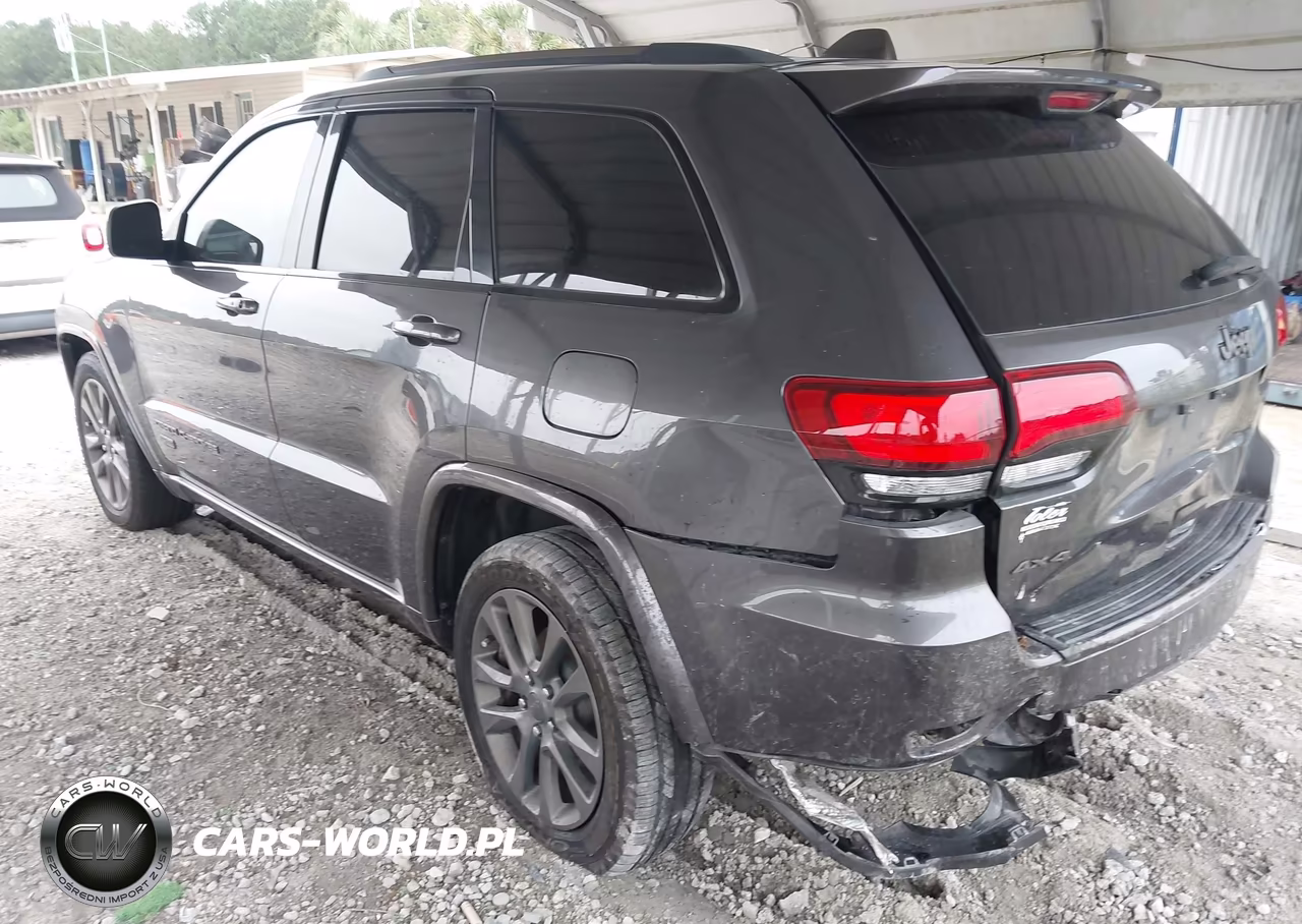 2017 Jeep Grand Cherokee Limited 75Th Anniversary Edition 4X4 VIN:1C4RJFBG2HC663436 - 3
