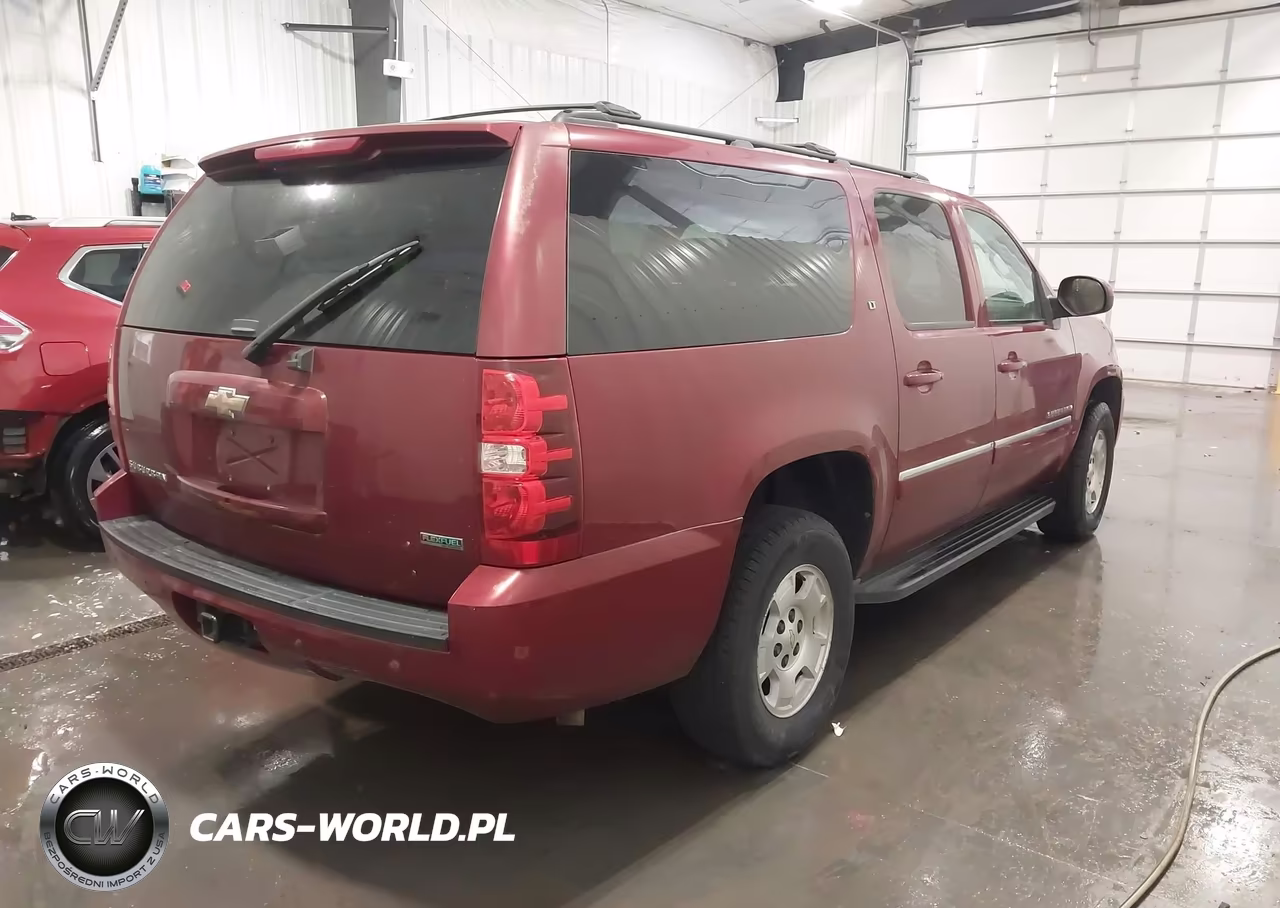 2010 Chevrolet Suburban 1500 Lt1 VIN:1GNUKJE30AR257619 - 4