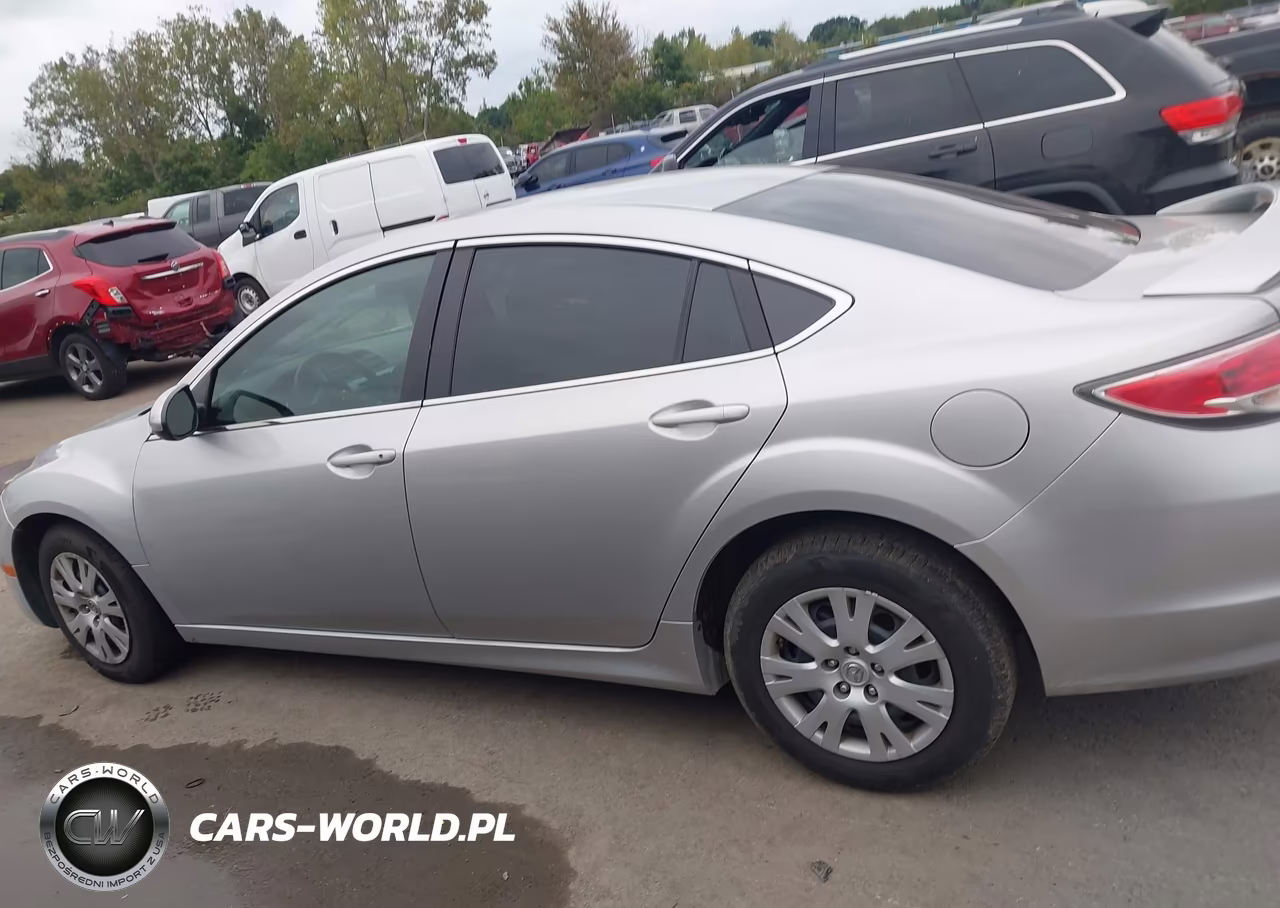 2009 Mazda Mazda6 I Sport VIN:1YVHP81A495M26899 - 15