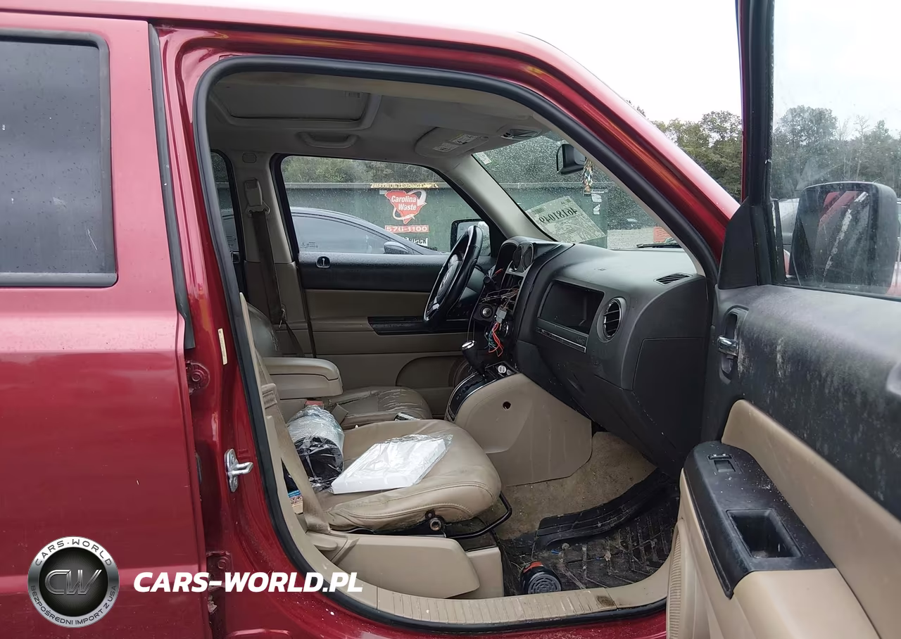 2014 Jeep Patriot VIN:1C4NJPFAXED889336 - 5