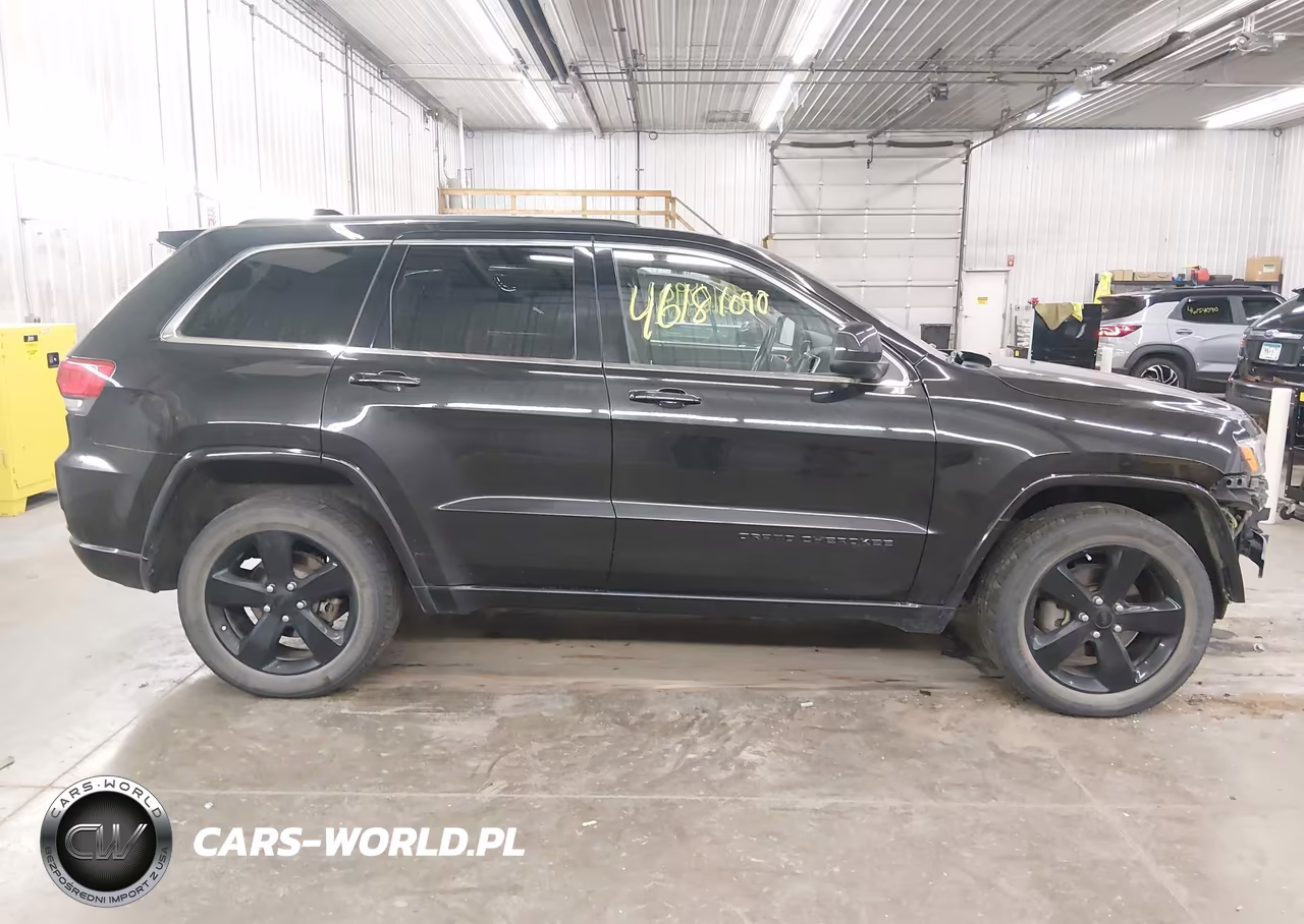 2015 Jeep Grand Cherokee Altitude VIN:1C4RJFAG2FC786328 - 14