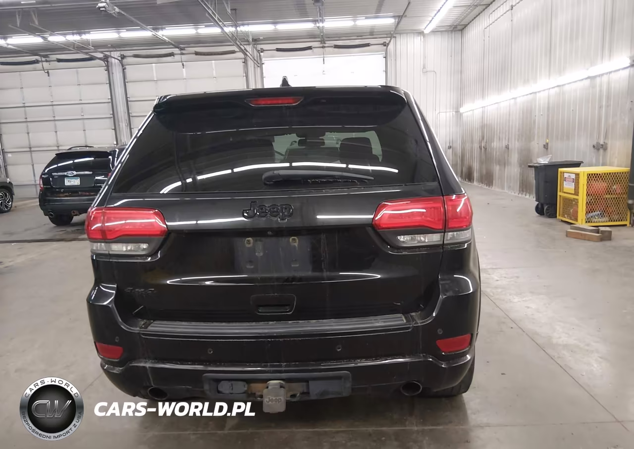 2015 Jeep Grand Cherokee Altitude VIN:1C4RJFAG2FC786328 - 17