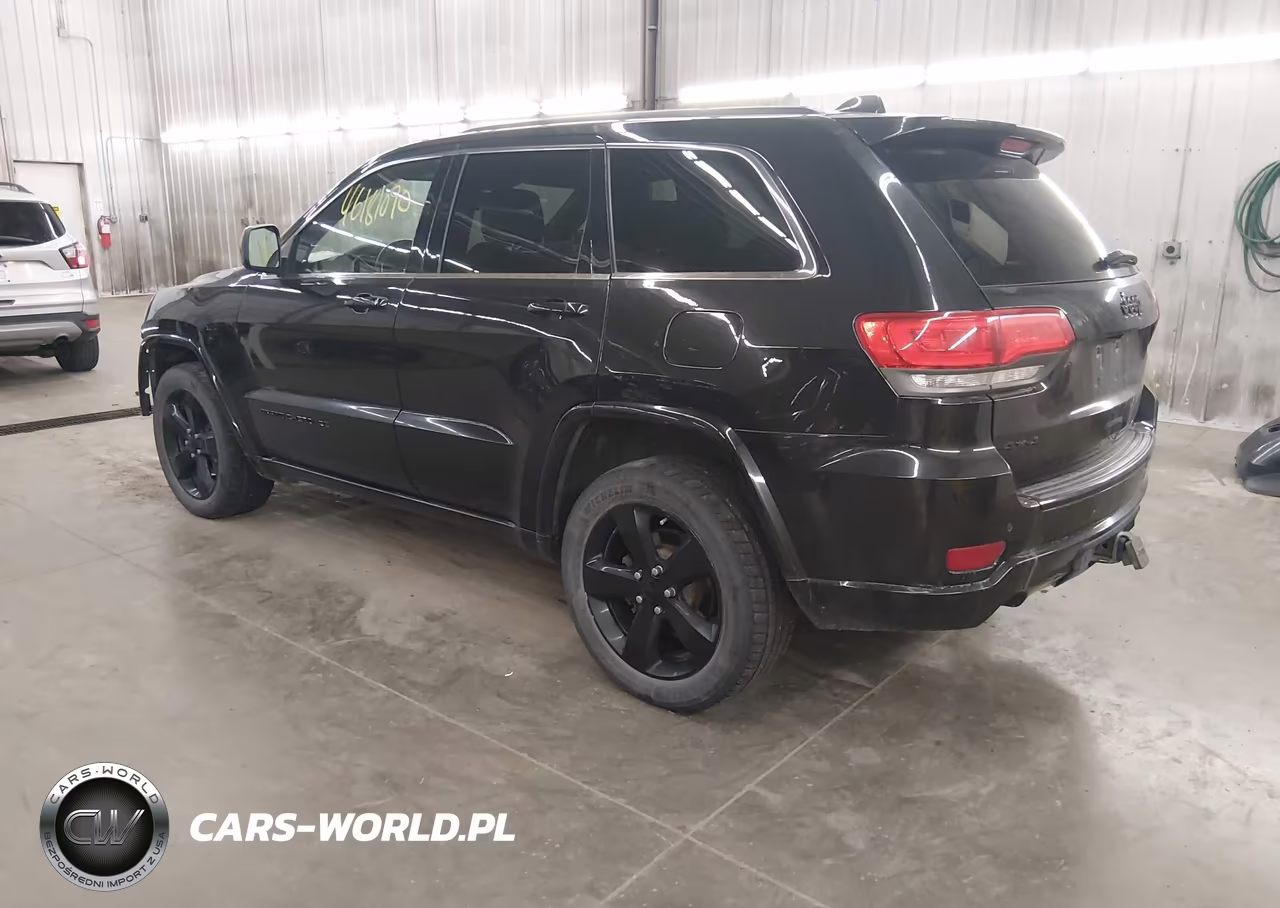 2015 Jeep Grand Cherokee Altitude VIN:1C4RJFAG2FC786328 - 3
