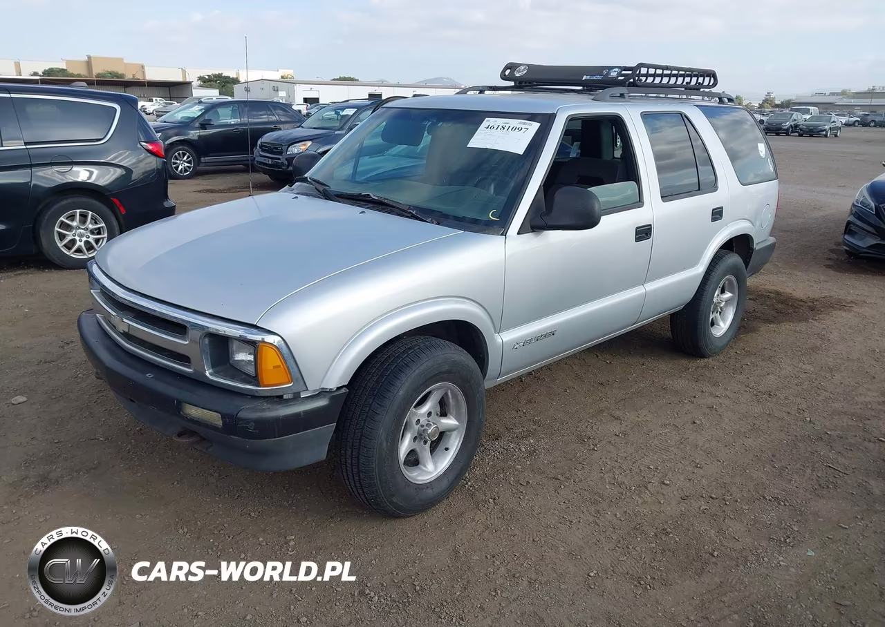1997 Chevrolet Blazer VIN:1GNDT13W4V2235437 - 2