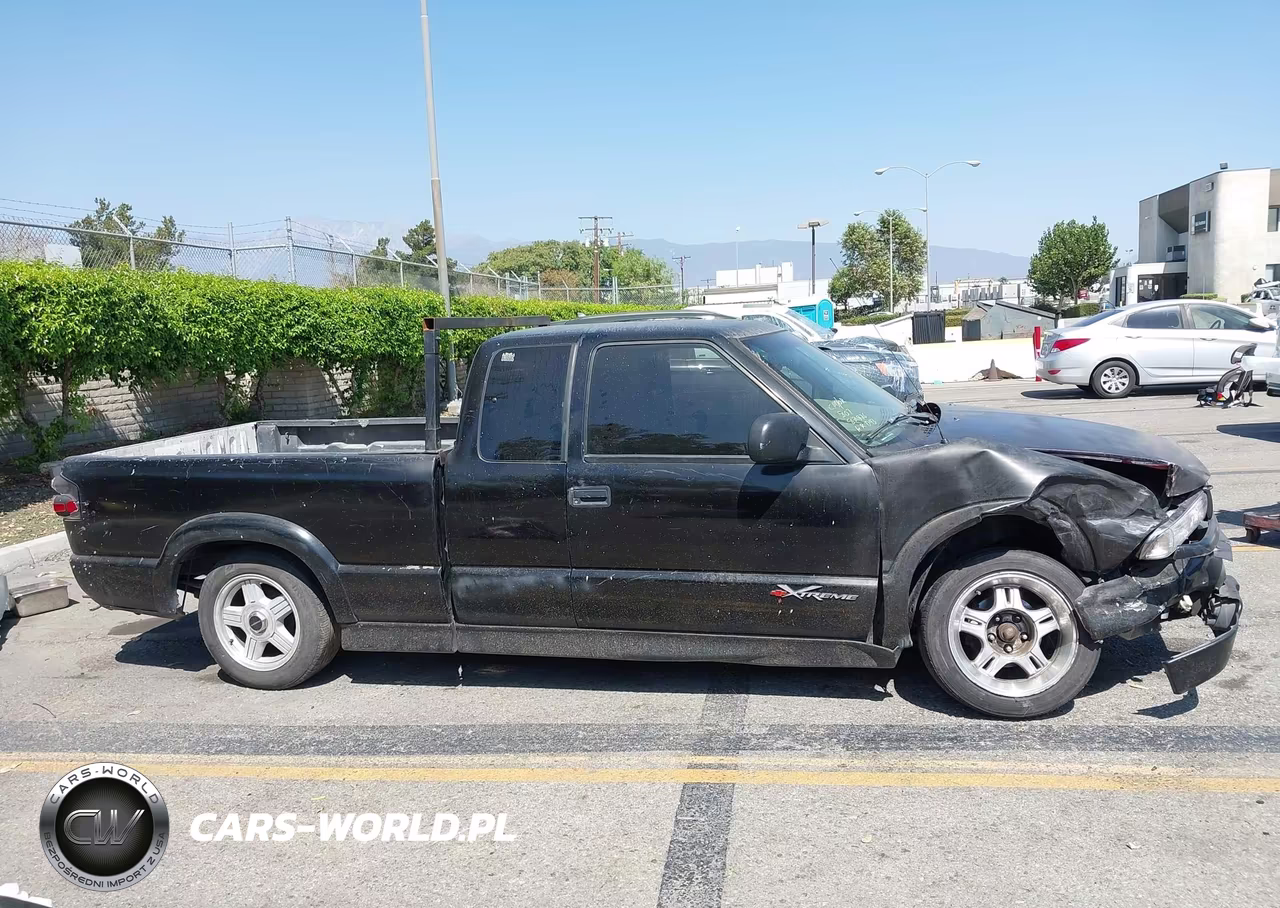 2000 Chevrolet S-10 Ls VIN:1GCCS1957Y8208398 - 12