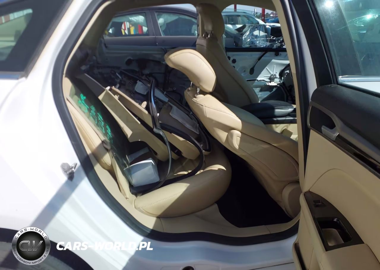 2013 Ford Fusion Hybrid Se VIN:3FA6P0LUXDR192611 - 8