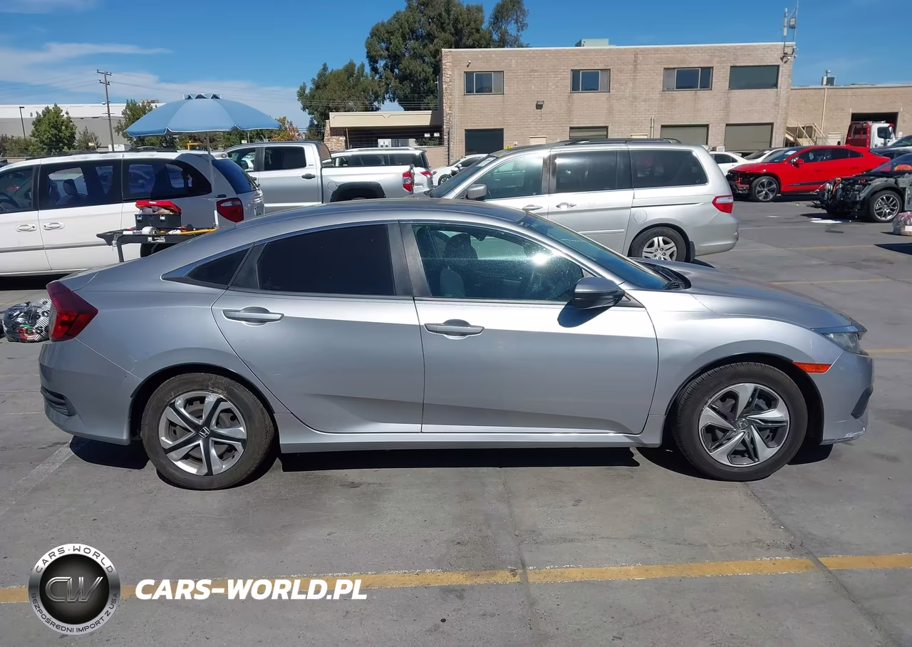 2018 Honda Civic Lx VIN:2HGFC2F51JH573701 - 13