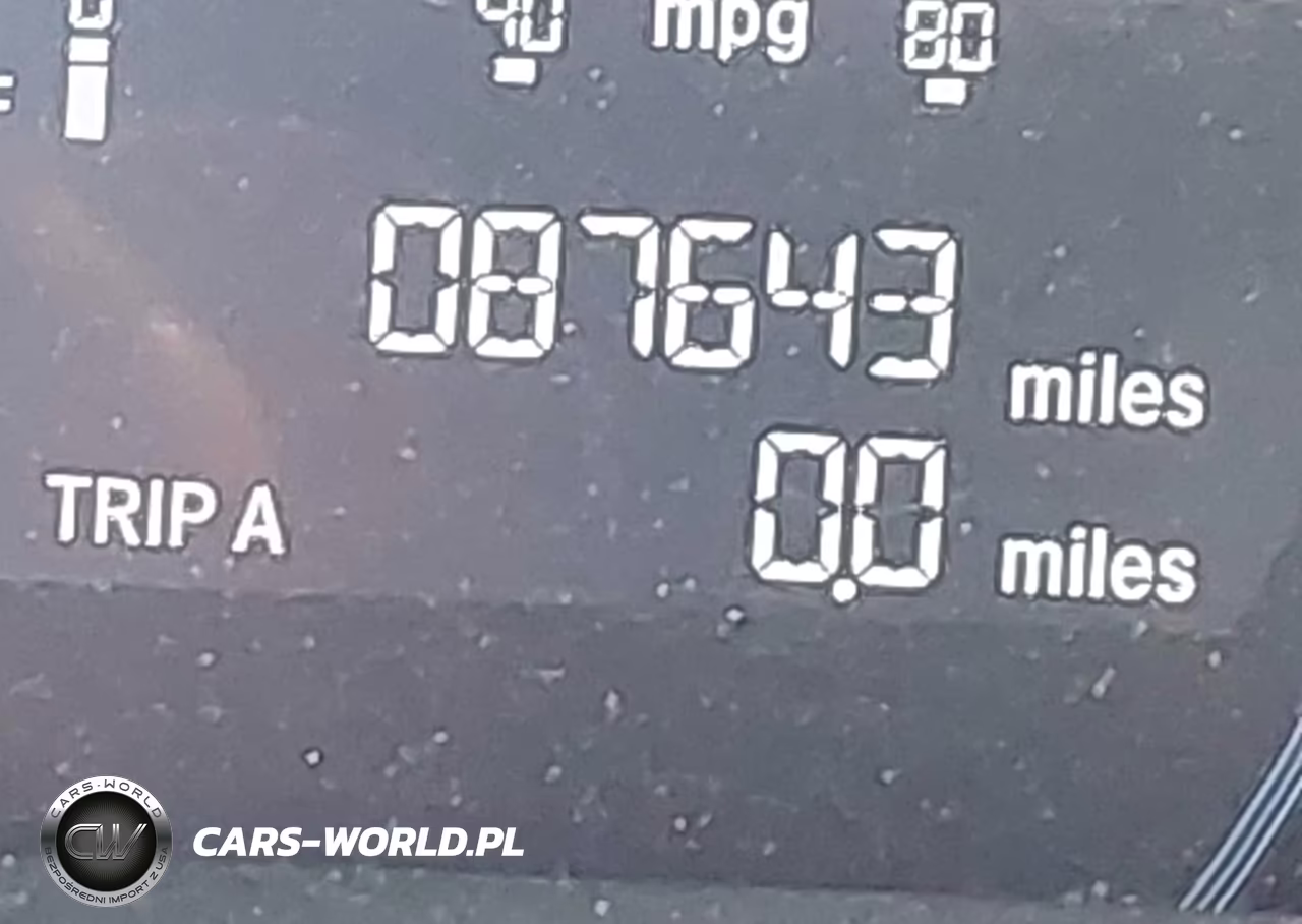 2018 Honda Civic Lx VIN:2HGFC2F51JH573701 - 15