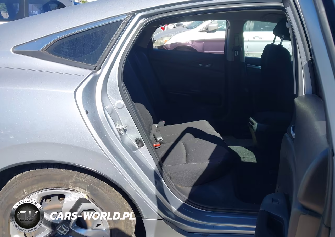 2018 Honda Civic Lx VIN:2HGFC2F51JH573701 - 8