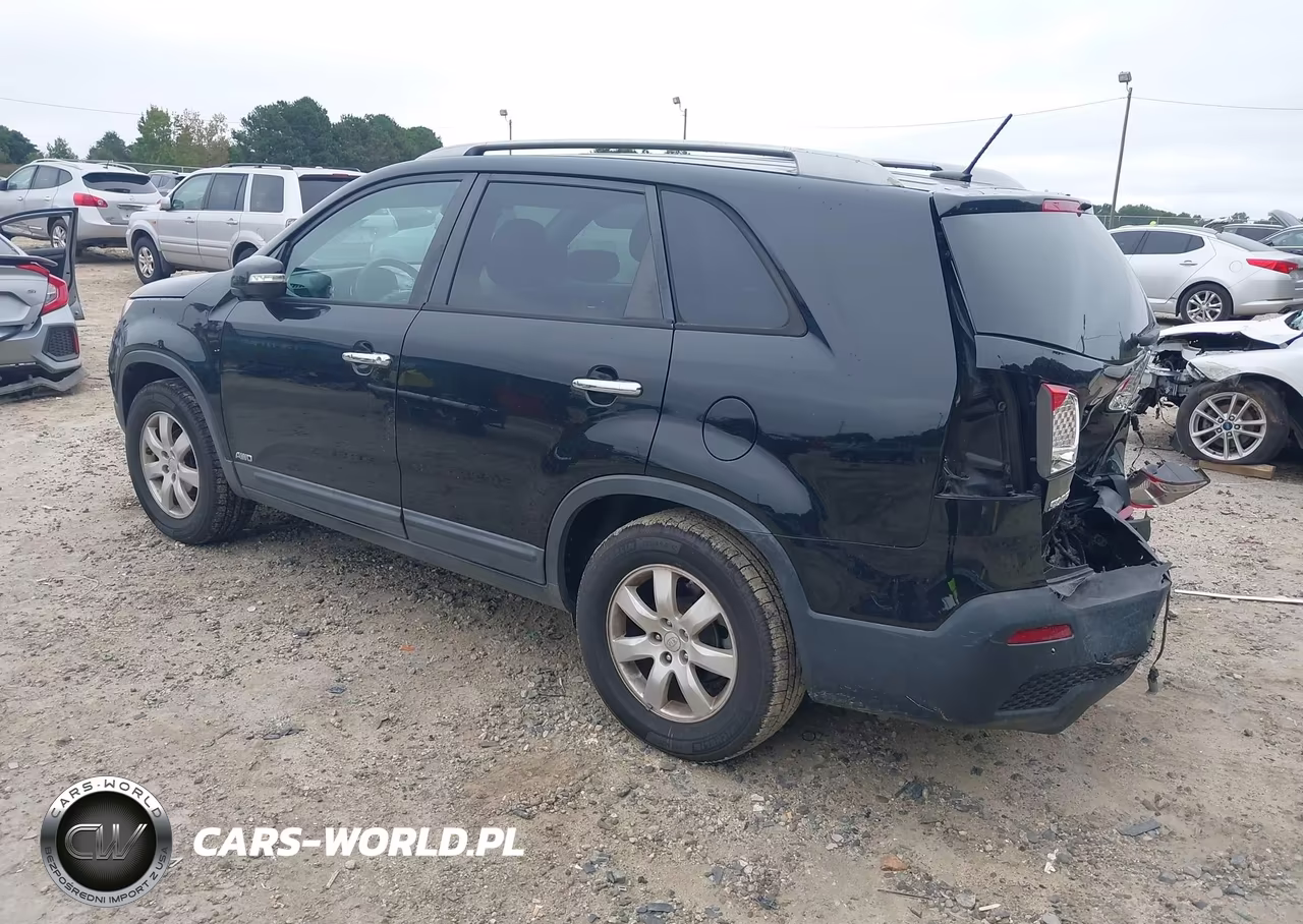 2012 Kia Sorento Lx VIN:5XYKTDA6XCG188325 - 3
