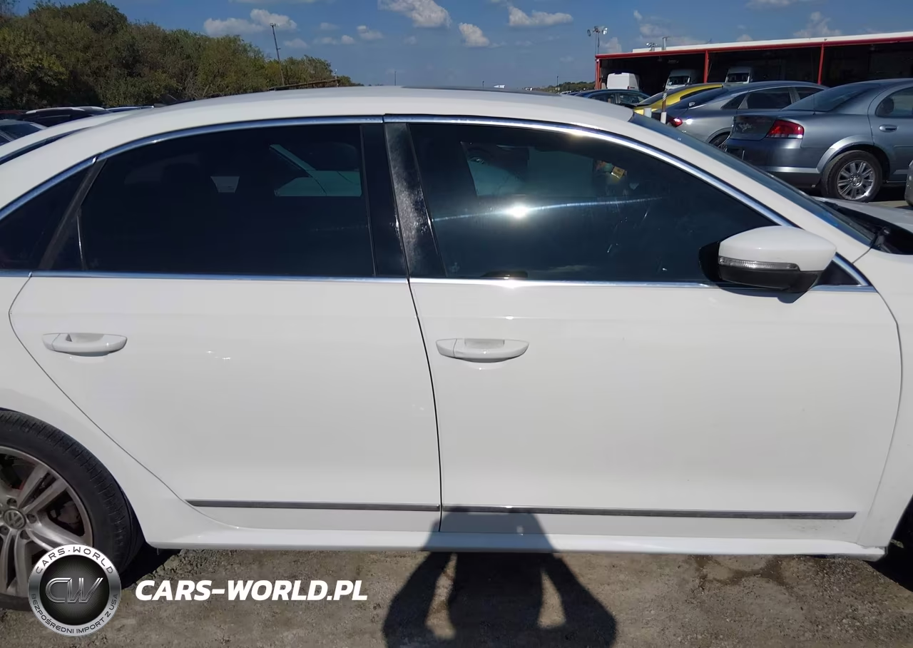 2014 Volkswagen Passat 1.8T Sel Premium VIN:1VWCT7A36EC024621 - 13