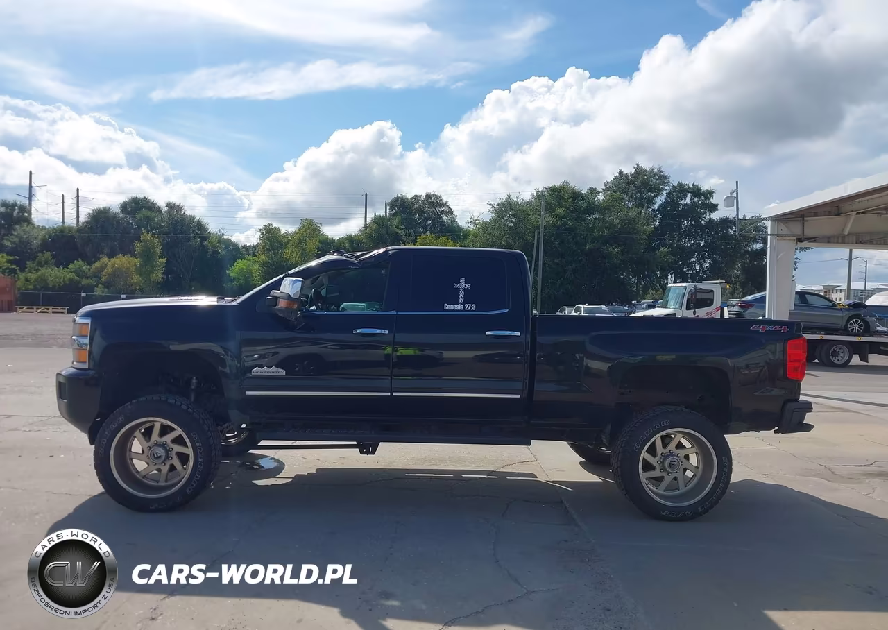 2015 Chevrolet Silverado 2500Hd High Country VIN:1GC1KXE8XFF587920 - 14