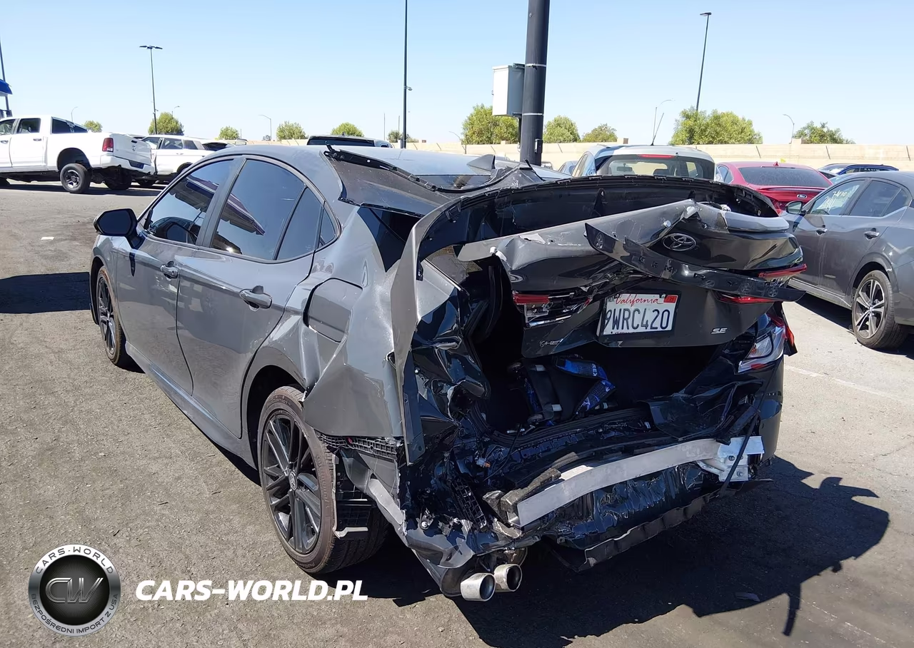 2026 Toyota Camry Se VIN:4T1DAACK7TU674138 - 14