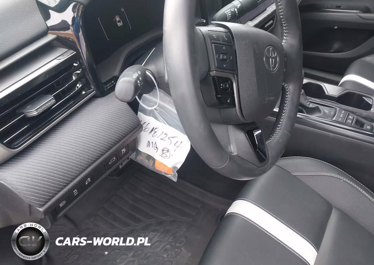 2026 Toyota Camry Se VIN:4T1DAACK7TU674138 - 17