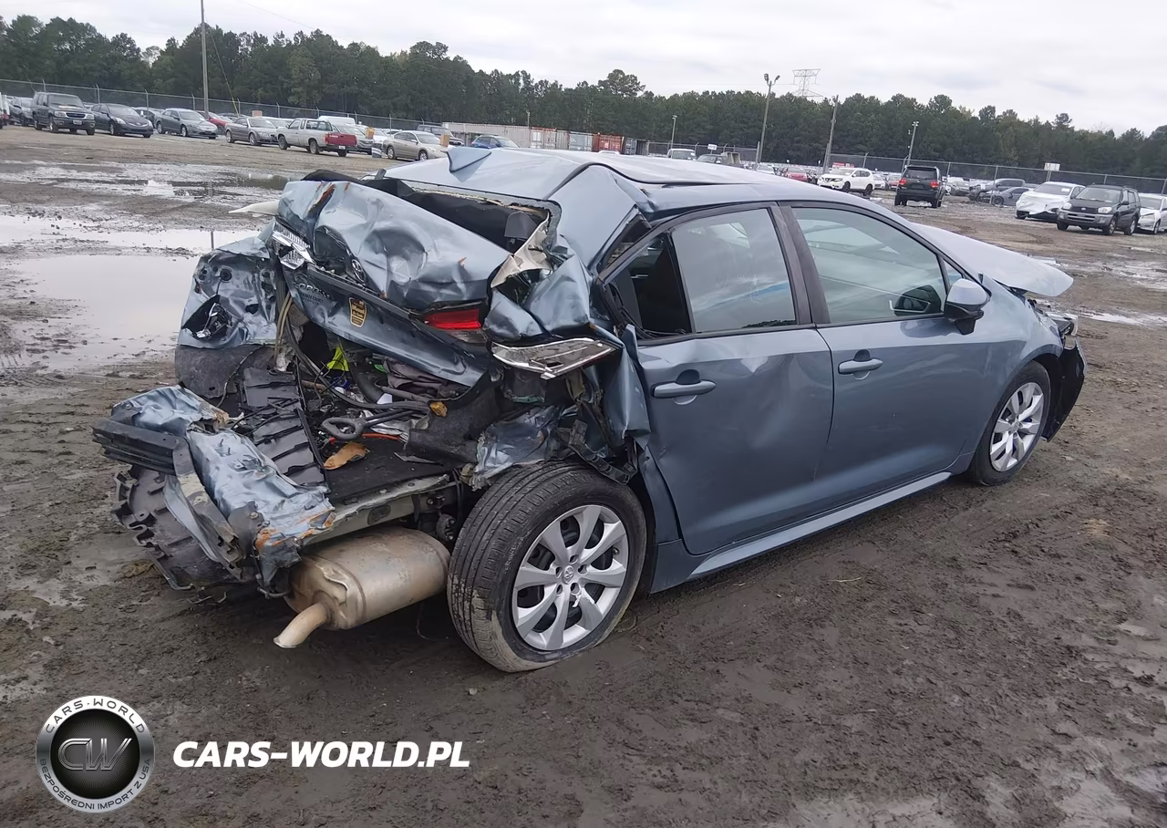 2020 Toyota Corolla Le VIN:5YFEPRAE8LP102186 - 4