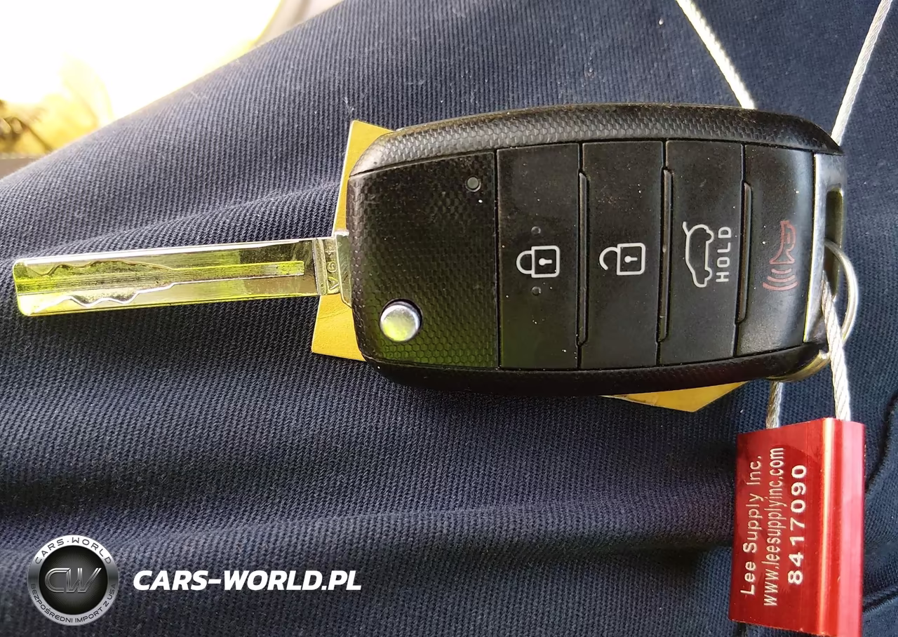 2014 Kia Soul + VIN:KNDJP3A57E7718753 - 11