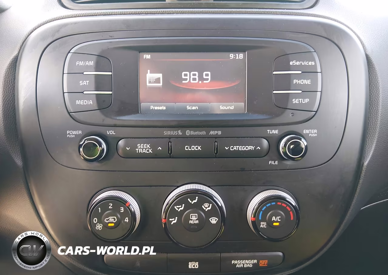 2014 Kia Soul + VIN:KNDJP3A57E7718753 - 14