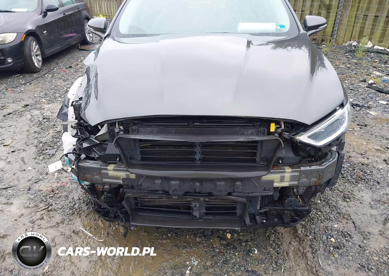 2017 Ford Fusion Platinum-Titanium VIN:3FA6P0K92HR116139 - 6