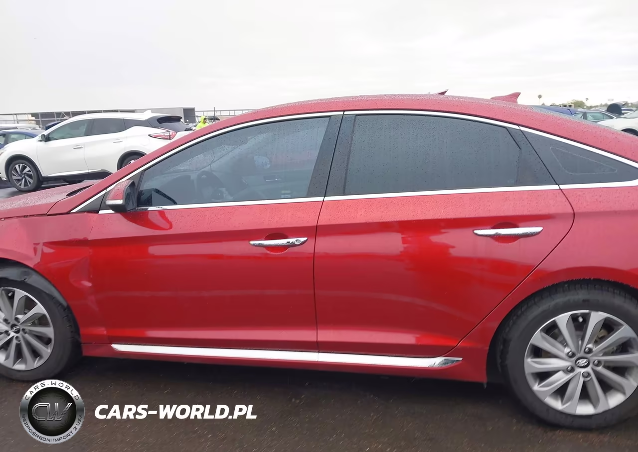 2015 Hyundai Sonata Sport VIN:5NPE34AFXFH132573 - 15