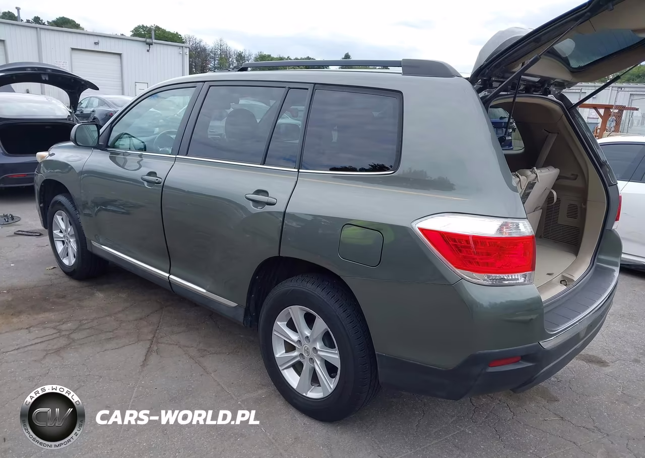 2011 Toyota Highlander Se V6 VIN:5TDBK3EH7BS050820 - 3