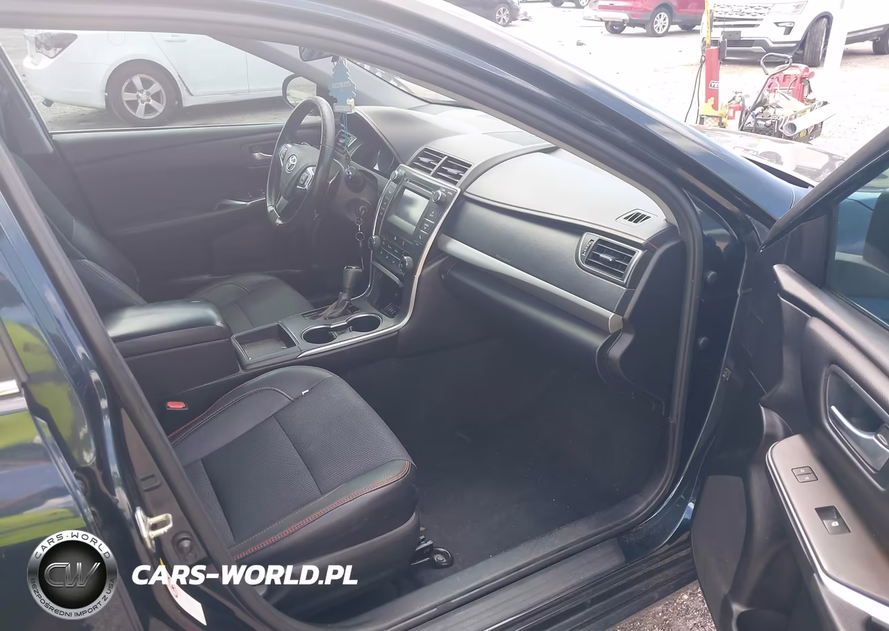 2016 Toyota Camry Se VIN:4T1BF1FK4GU258560 - 5