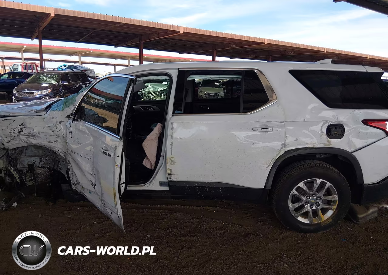 2021 Chevrolet Traverse Ls VIN:1GNERFKW4MJ109813 - 14