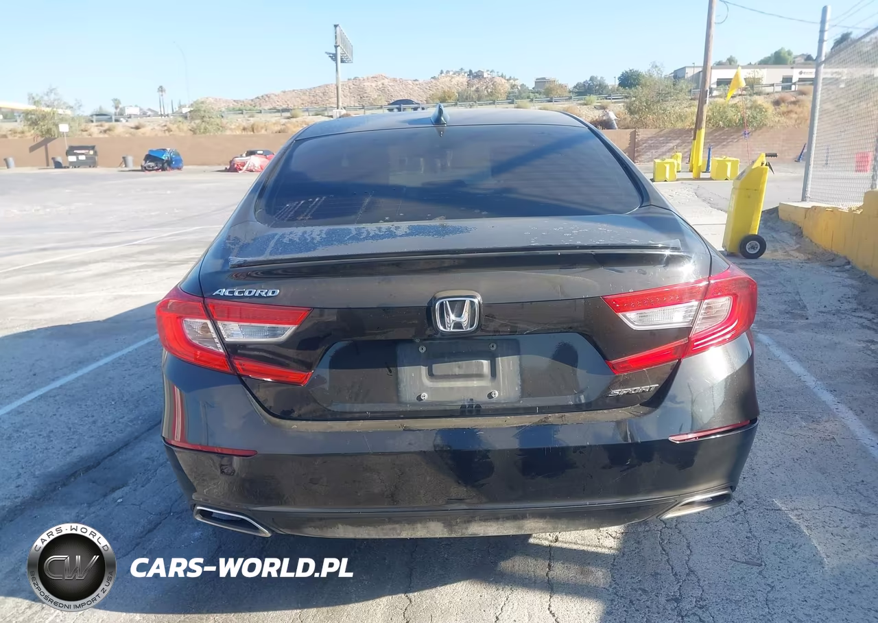 2018 Honda Accord Sport VIN:1HGCV1F36JA198568 - 16