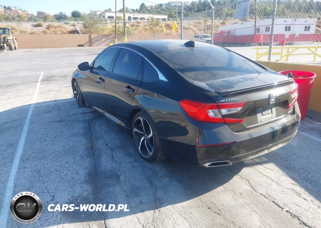 2018 Honda Accord Sport VIN:1HGCV1F36JA198568 - 3